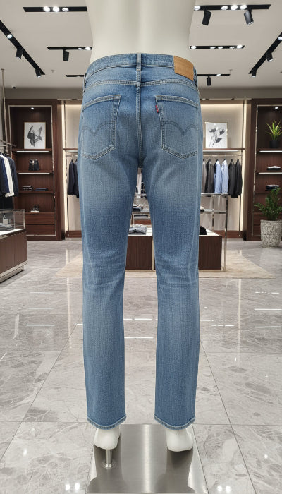 Jean Levi’s Made & Crafted Bleu Clair Délavé T34x34 – Coupe Droite Premium Seconde Main TBE