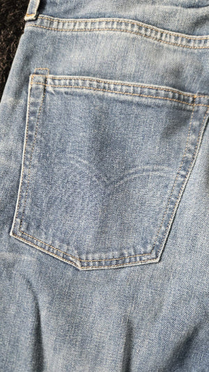 Jean Levi’s Made & Crafted Bleu Clair Délavé T34x34 – Coupe Droite Premium Seconde Main TBE