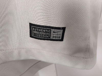 Maillot PSG extérieur 2018/19 Nike – Mbappé 7, patch Ligue 1 champion, seconde main TBE