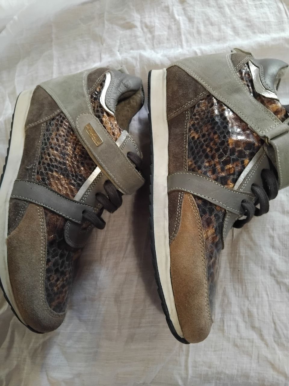 Sneakers Les Tropéziennes Arya Léopard – Seconde Main TBE – Baskets Femme Chic & Streetwear – Semelle Compensée