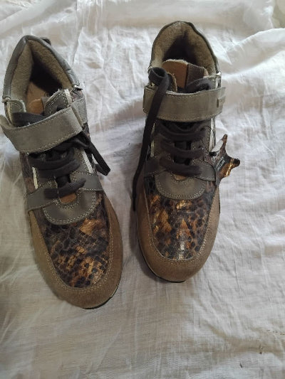 Sneakers Les Tropéziennes Arya Léopard – Seconde Main TBE – Baskets Femme Chic & Streetwear – Semelle Compensée