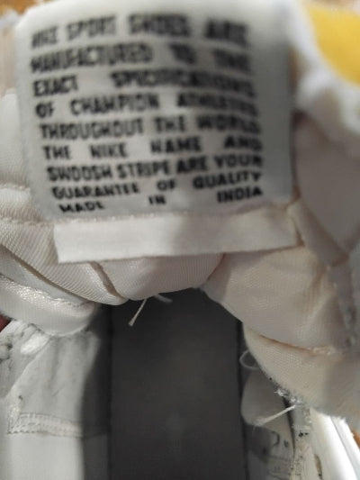 Nike Blazer Mid ’77 Blanches à Swoosh Noir T41 – Baskets Montantes Seconde Main TBE