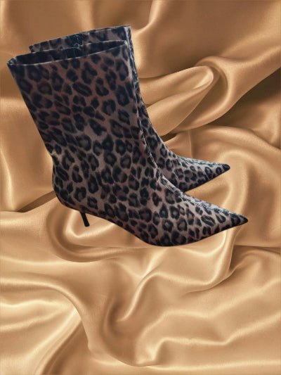 Bottines Léopard à Talons Aiguilles T40 – Élégance Sauvage Féminine Seconde Main TBE