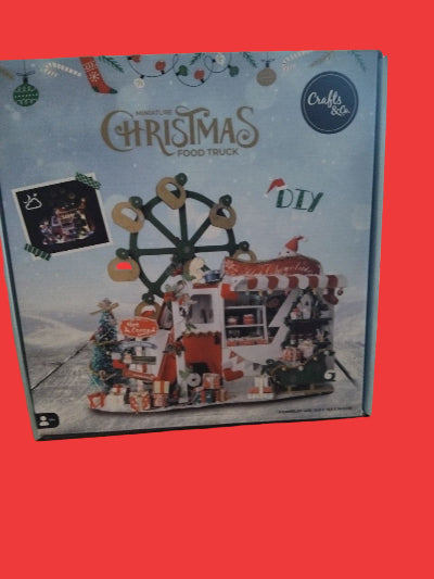 Miniature “Christmas Food Truck” – Maquette DIY de Noël lumineuse et décorative. NEUF
