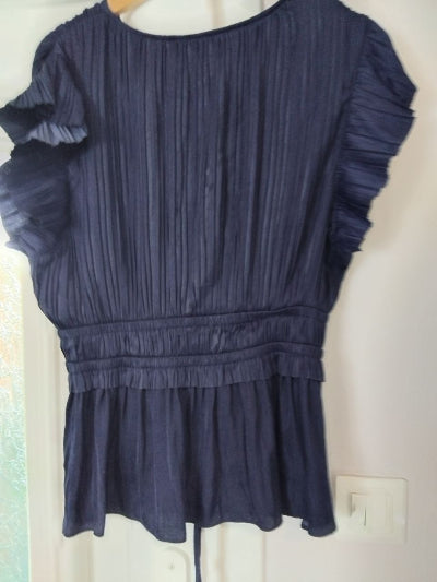 Haut plissé bleu marine chic à volants TKK MAXX – Blouse fluide féminine à taille ajustable, neuf