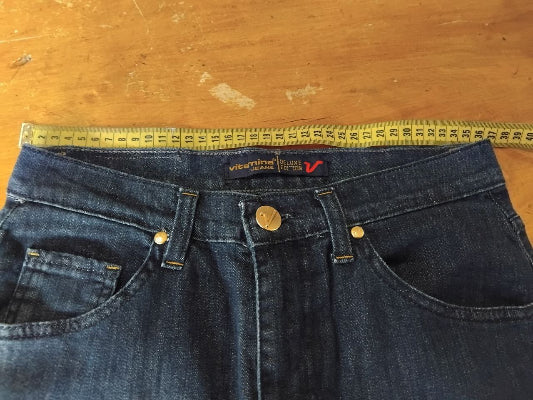 Jean Vitamina Deluxe Edition T42 – Denim bleu foncé stretch, made in Italy, seconde main TBE