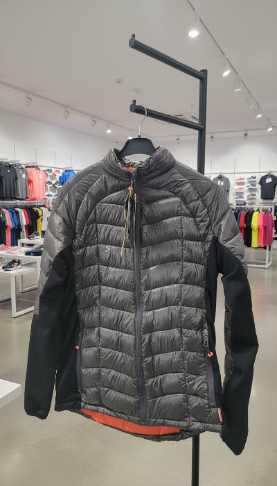 Blouson Geographical Norway XL gris très foncé NEUF , chaud .