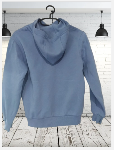 Sweat à capuche Nike bleu clair – 10 ans – Hoodie mixte tendance et confortable, seconde main TBE