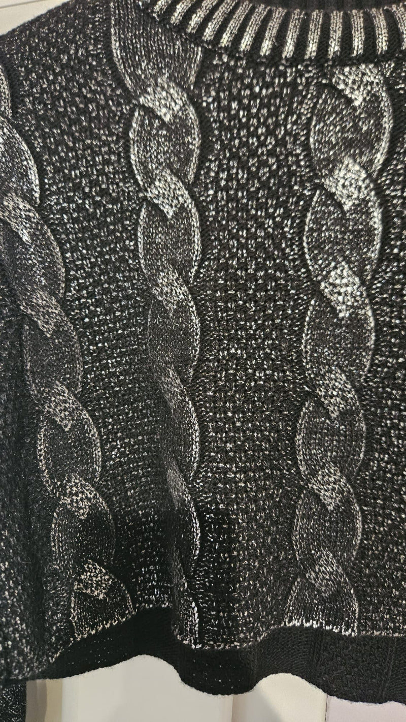 Pull doux torsadé, taille unique , Noir et  brillant - seconde main TBE