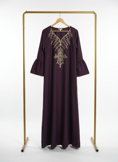 Robe Longue Violette Brodée Or – Tenue Élégante Soirée ou Cérémonie, Seconde Main TBE