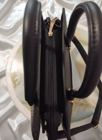 Sac à main noir texturé GALLANTRY – Élégant et pratique. Seconde main en TBE